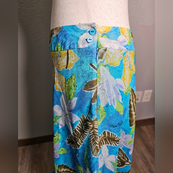 Laura Ashley 100% Silk Floral Leaf Patern A-Line Skirt Size 10 P - Picture 4 of 10